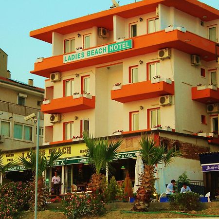 Ladies Beach Hotel คูซาดาซี ภายนอก รูปภาพ